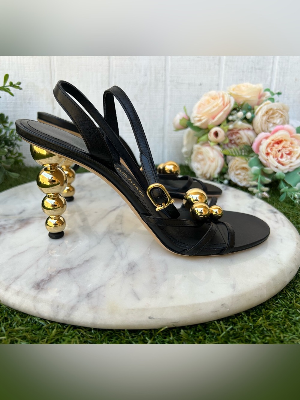 FERRAGAMO
Sculptural Heel
Spherical heel sandal
$ 1,390 size 8.5
Color: Black - Picture 9 of 16